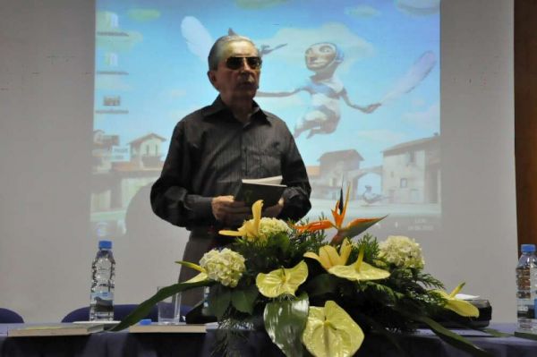 O poeta Carlos Cavalcanti
