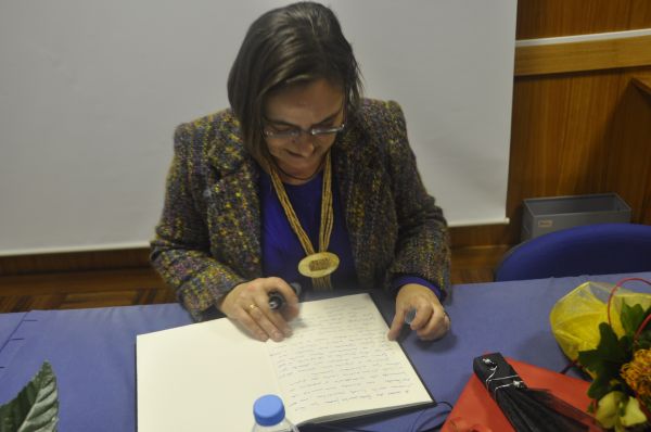 Parlamento_dos_Jovens_Sec_2011.JPG