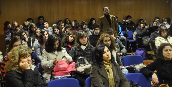 Parlamento_dos_Jovens_Sec_2011_(5).JPG