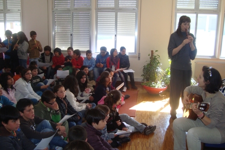 1112_25_abril01.jpg