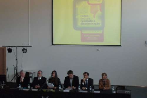 1112_parlamento02.jpg