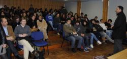 Imagem=1112_Parlamento_Jovens02.jpg
Tamanho=49KB
Dimensão=1000x472
Data Envio=17 Jan, 2015 1112_Parlamento_Jovens02.jpg