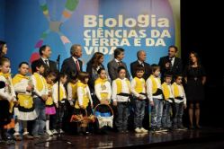 Imagem=1112_milho_dos_meus_avos02.jpg
Tamanho=28KB
Dimensão=540x359
Data Envio=17 Jan, 2015 1112_milho_dos_meus_avos02.jpg