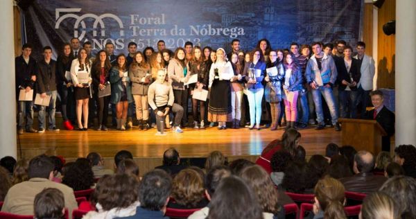1212_homenagem_alunos04.jpg