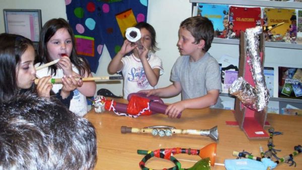1305_exposicao_instrumentos02.jpg