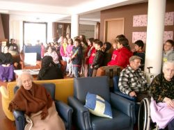 Imagem=1302_visita_lar02.jpg
Tamanho=74KB
Dimensão=1000x750
Data Envio=14 Jan, 2015 1302_visita_lar02.jpg