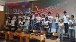 Imagem=1406_aula_musica09.jpg
Tamanho=61KB
Dimensão=1000x556
Data Envio=23 Jun, 2014 1406_aula_musica09.jpg