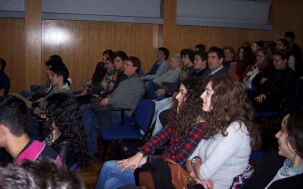 1411_cese02.jpg