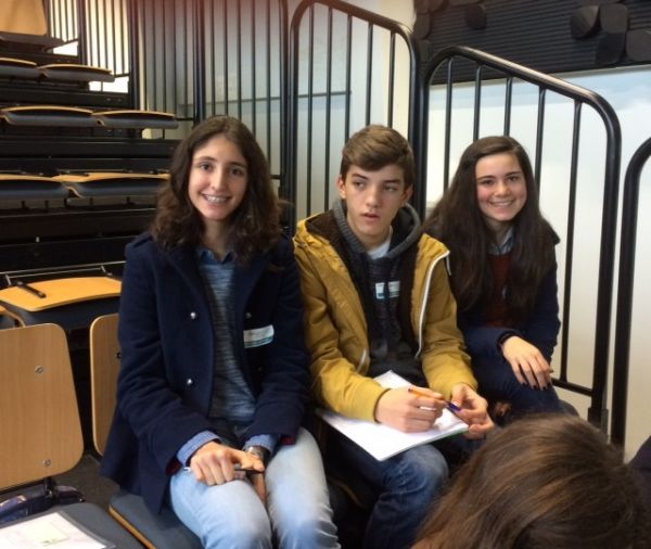 1503_parlamento_dos_jovens02.jpg