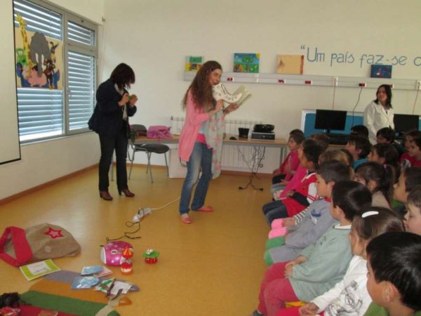 1503_semana_da_leitura_crasto02.jpg