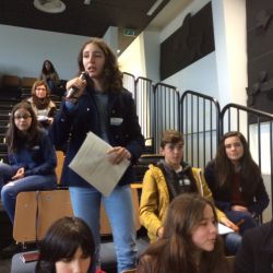 Imagem=1503_parlamento_dos_jovens01.jpg
Tamanho=134KB
Dimensão=640x640
Data Envio=11 Nov, 2015 1503_parlamento_dos_jovens01.jpg