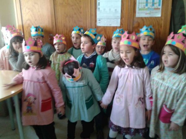 1601_cantar_os_reis01.jpg