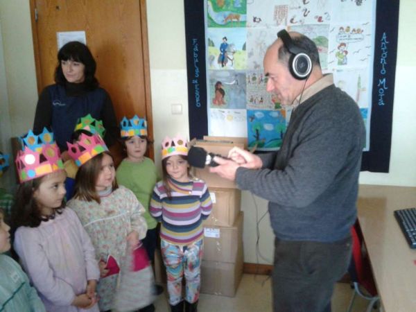 1601_cantar_os_reis02.jpg