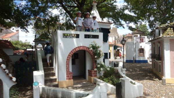 1606_portugal_pequenitos08.jpg
