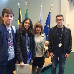 Imagem=1603_parlamento_dos_jovens02.jpg
Tamanho=80KB
Dimensão=768x768
Data Envio=28 Out, 2019 1603_parlamento_dos_jovens02.jpg