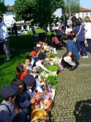 Imagem=1605_pre_escolar_feira06.jpg
Tamanho=120KB
Dimensão=750x1000
Data Envio=28 Out, 2019 1605_pre_escolar_feira06.jpg