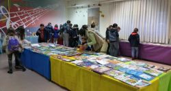 Imagem=1611_feira_do_livro06.jpg
Tamanho=60KB
Dimensão=1000x539
Data Envio=13 Fev, 2022 1611_feira_do_livro06.jpg