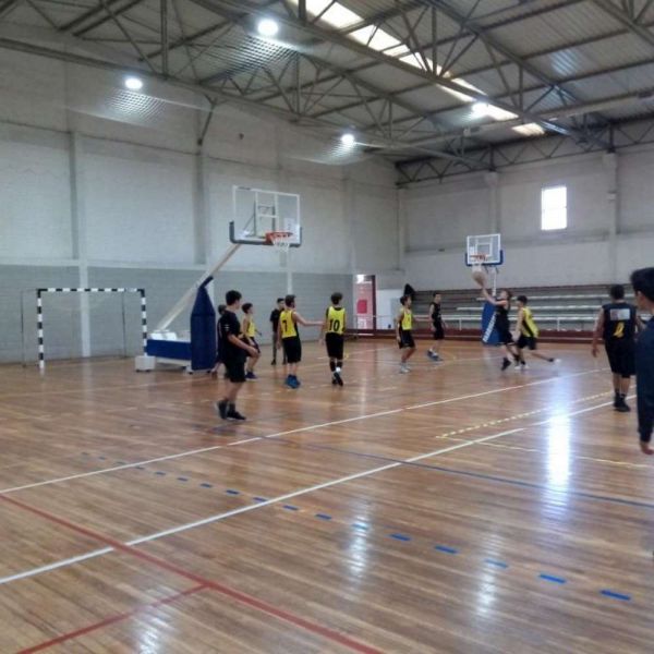 1801_basquetebol_inic_masc06.jpg