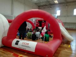 1801_kidfun02.jpg