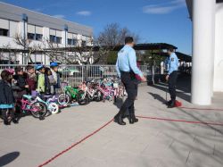 Imagem=1803_bicicletas_na_escola05.jpg
Tamanho=84KB
Dimensão=1000x750
Data Envio=13 Fev, 2022 1803_bicicletas_na_escola05.jpg