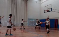 Imagem=1805_basquetebol_inic_masculinos02.jpg
Tamanho=41KB
Dimensão=1000x632
Data Envio=13 Fev, 2022 1805_basquetebol_inic_masculinos02.jpg