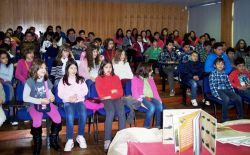 Imagem=1311_ines_vinagre04.jpg
Tamanho=87KB
Dimensão=1000x623
Data Envio=11 Jan, 2015 1311_ines_vinagre04.jpg