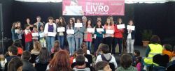 Imagem=1405_premios_leitura09.jpg
Tamanho=50KB
Dimensão=1000x410
Data Envio=11 Jan, 2015 1405_premios_leitura09.jpg