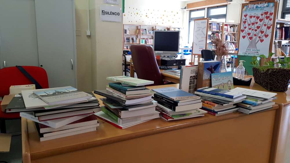 2203 biblioteca para todos