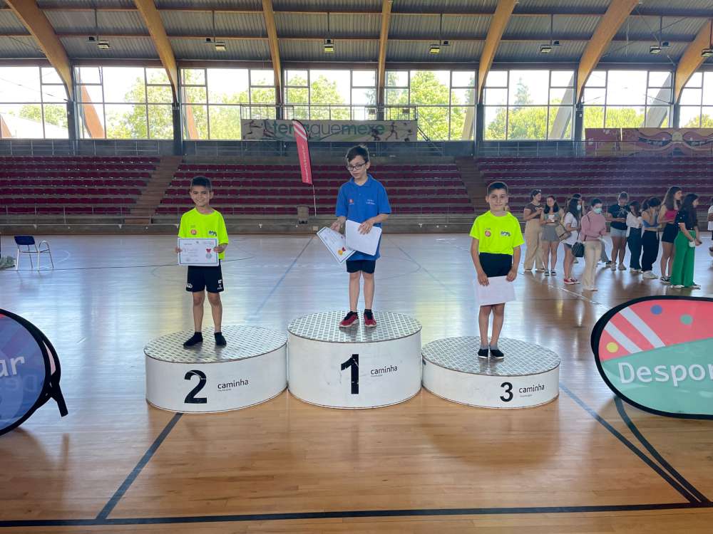 2205 ginastica trampolins crasto03