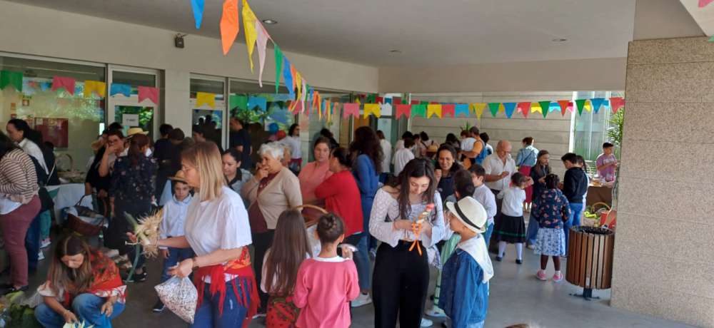 2405 feira tradicional crasto02